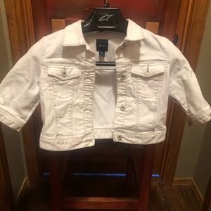 Gap kids white jean jacket size XXL